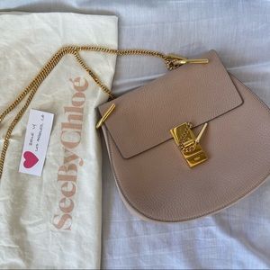 Chloe Drew in Cement Pink